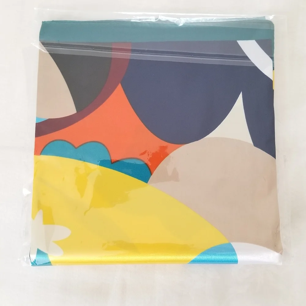 NWOT Multicolor Square Scarf
